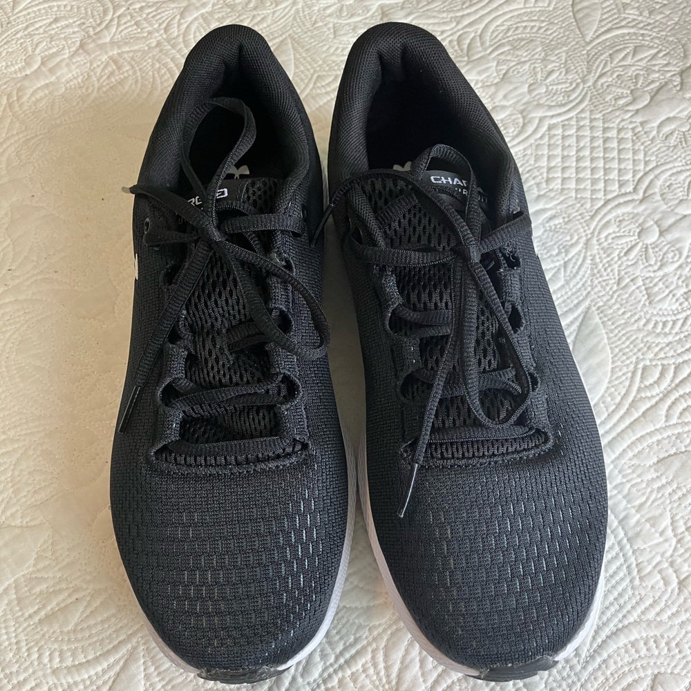 Under Armour Charged Pursuit 2 Size 10 Women’s Black Mesh Sneakers